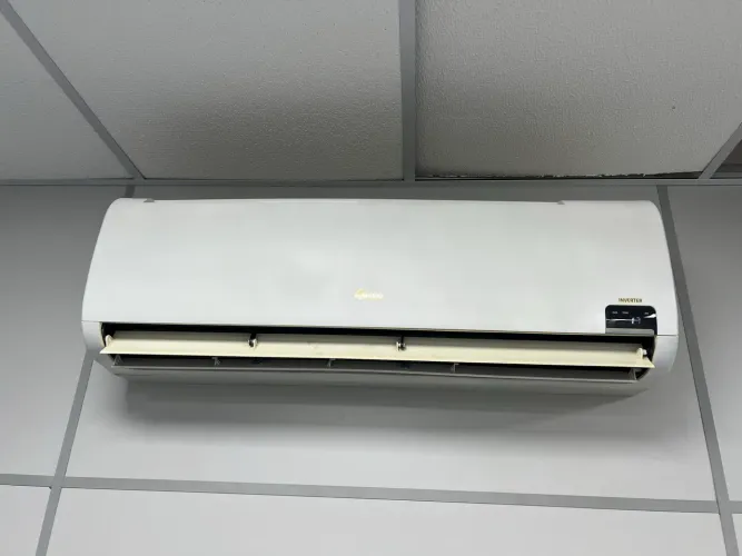 Ar condicionado split 22.000 Midea