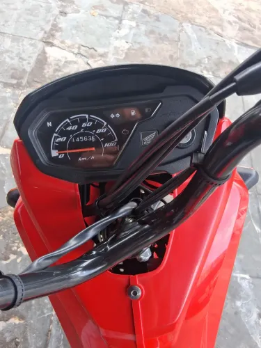 Pop 110 25/26 partida elétrica 14.500 km