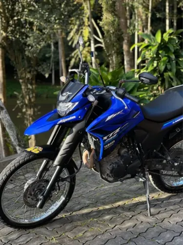 Yamaha XTZ 250 Lander 250cc Azul 2024