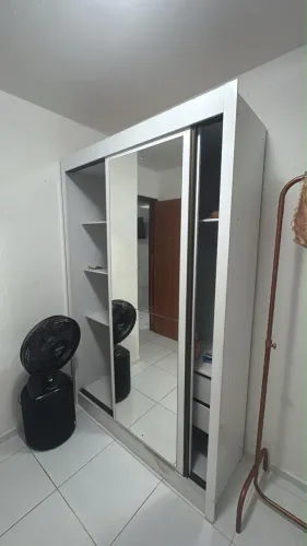 Guarda roupa