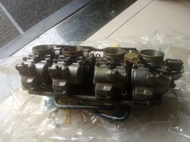 Carburador da honda CBR 1100xx