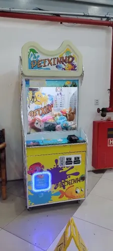 Máquina de pegar pelúcia grua vending machine 