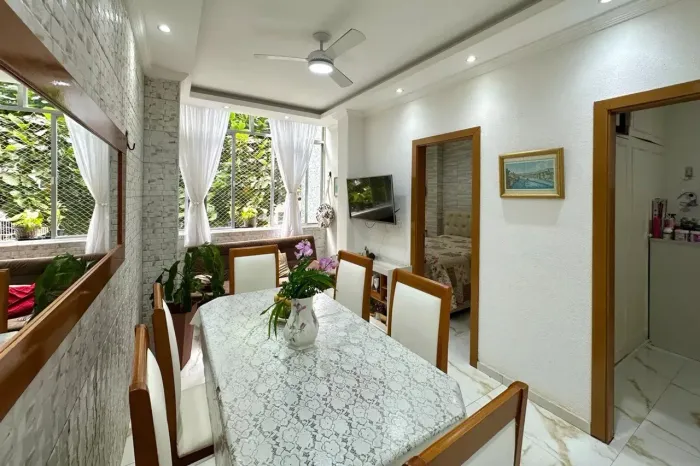 Apartamento à venda na Rua Siqueira Campos, Copacabana, Rio de Janeiro - RJ