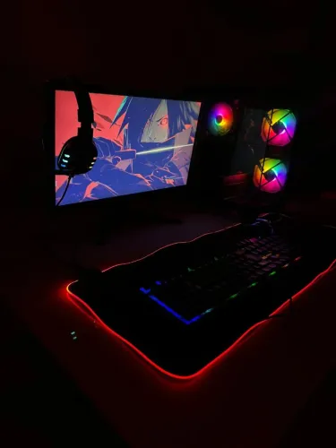 PC GAMER SEMINOVO + MONITOR 21" | ACEITO TROCA POR IPHONE