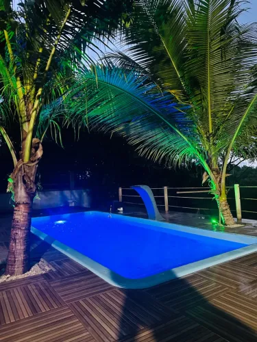 Reveilon em Salinas Casa com piscina .