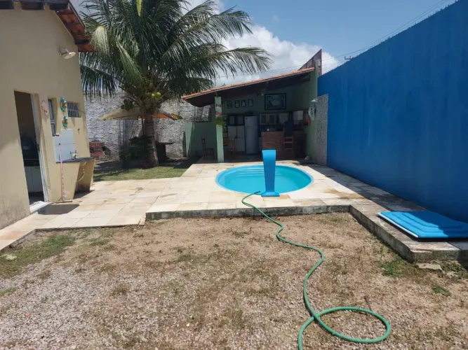 Casas para venda com Piscina, esquina e 2 quartos, 191 m² - Icarai