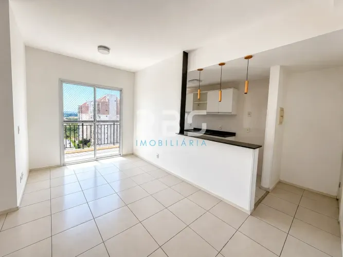 Apartamento com 2 quartos, 1 suíte, 1 vaga 2 QUARTOS COM SUÍTE ANDAR ALTO MORADA DE