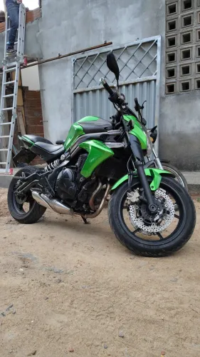 Vendo ou troco Kawasaki 650