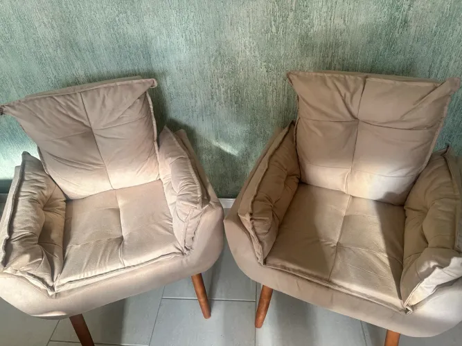Vende-se kit poltrona bege