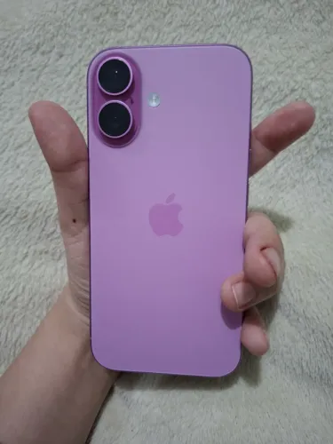 iPhone 16 rosa