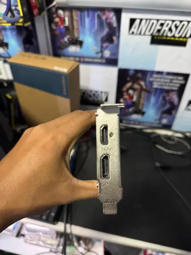 PLACA DE VÍDEO RX 550X 4GB PRA CPU SLIM 