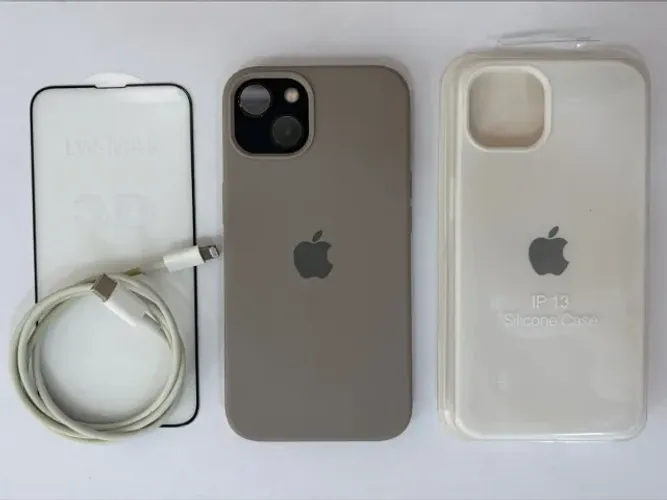 iPhone 13 128gb usado