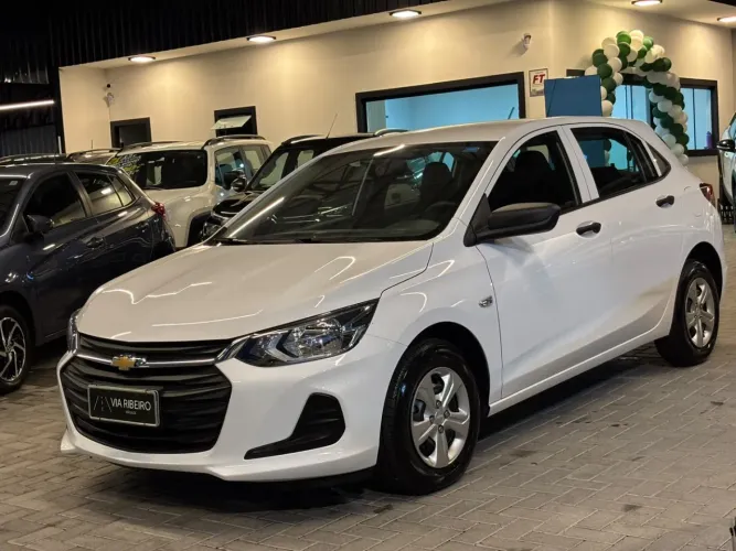 Chevrolet Onix Hatch LT 1.0 8V Flex Mec. 4P 2021