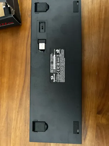 Teclado Mecânico sem fio Fizz pro