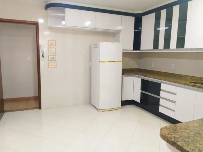 Geladeira Brastemp Dúplex Frost Free 370 litros