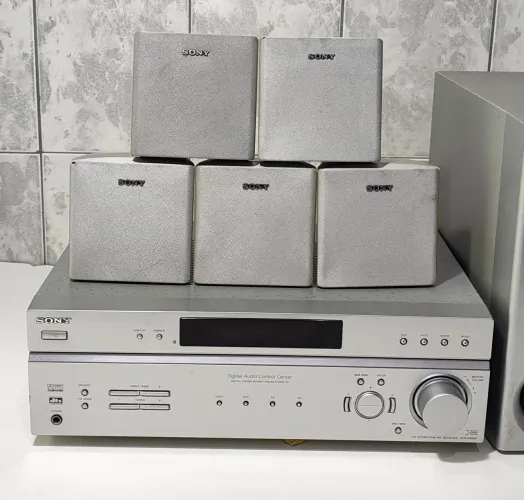 Home Theater Sony 5.1 Dolby Digital & DTS Modelo STR-K660P