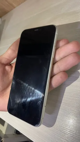 VENDE-SE IPHONE 11 128gb 1.000,00