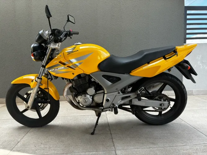 Honda CBX 250 Twister 2007