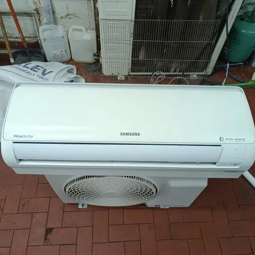 Ar Condicionado Samsung Digital Inverter 9.000 BTUs 