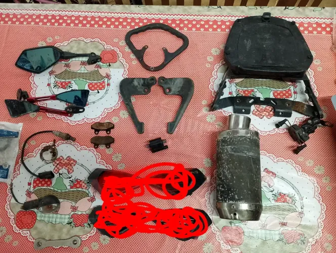Peças para comet 250/650