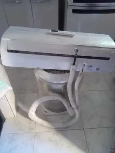 Ar-condicionado 12000 btus no preço pra sair logo