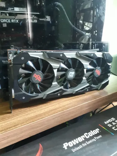 PowerColor RX5700 XT Edição RedDevil com defeito 