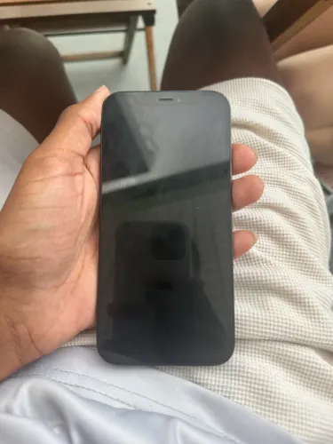iPhone 12