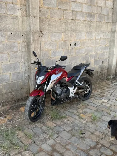 cb twister 300 ano: 2026 