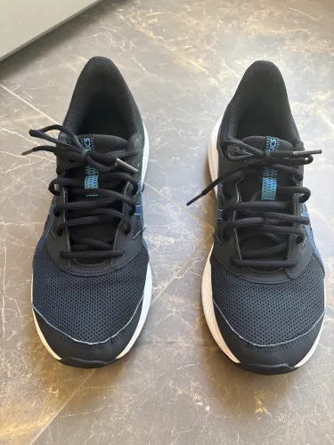 USADO Tênis Asics masculino tamanho 39