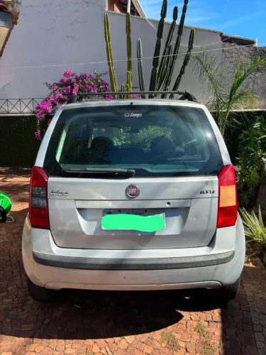 Fiat Idea ELX 1.4 MPI Fire Flex 8V 5P 2010