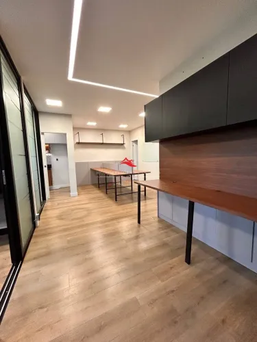 Sala comercial para alugar no bairro Enseada do Suá - Vitória/ES