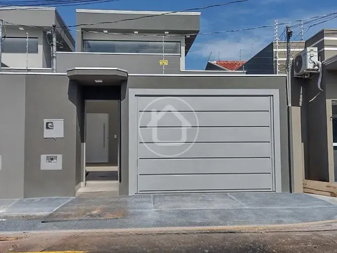 CASA 1 SUITE COM 2 QUARTOS - SANTO ANTÔNIO