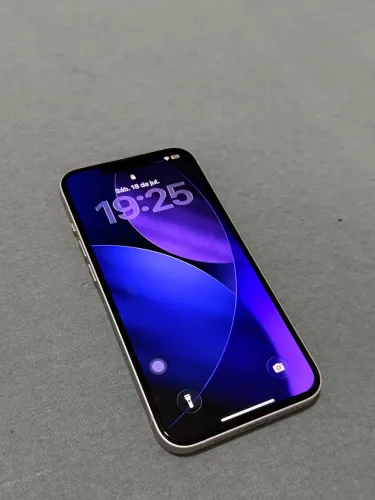 iPhone 13