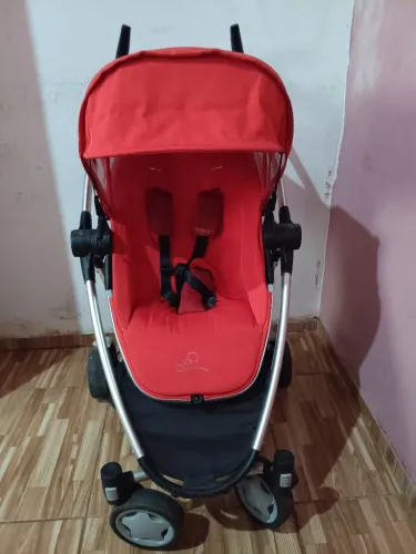 Carrinho de bebê QUINNY
