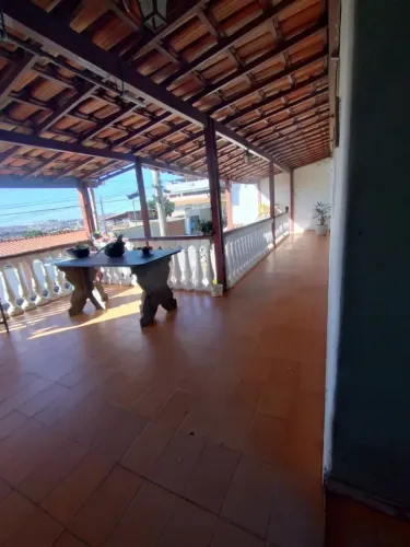 Imóvel para venda tem 360 metros quadrados com 3 quartos