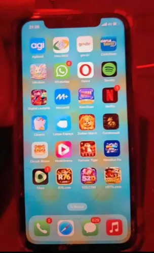 iPhone XR -64g