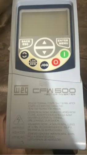 Inversor de frequência CFW 500, 4,3 A novo