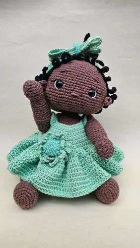 Boneca baby negra