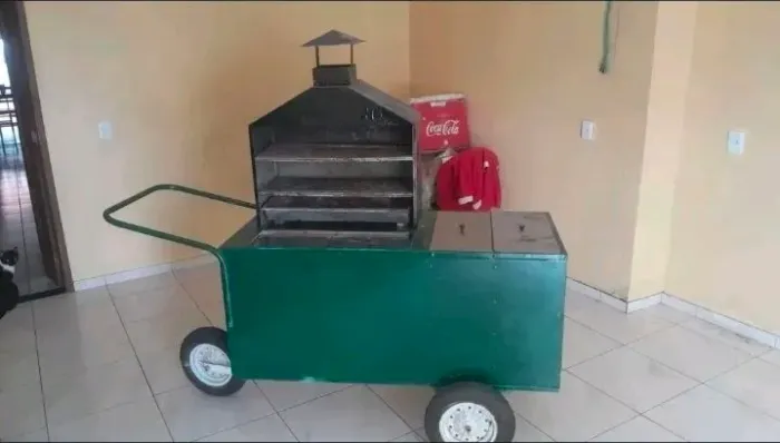Carrinho para churrasco