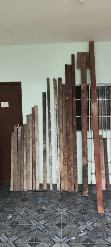 Peças , barrotinho de Massaranduba tamanhos variados