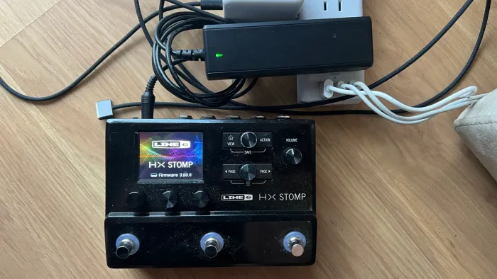 Pedaleira Line 6 HX Stomp Ampero Helix Guitarra Baixo