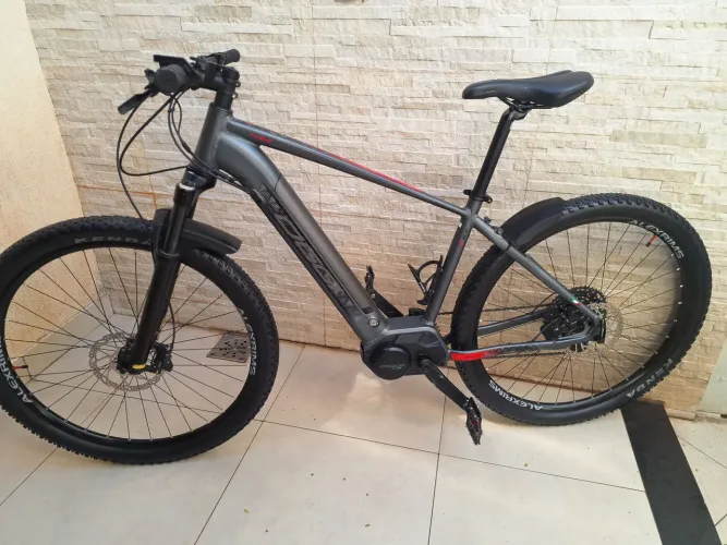 Bicicleta OGGI 8.2 Elétrica assistido 2025