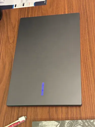 Samsung book 4