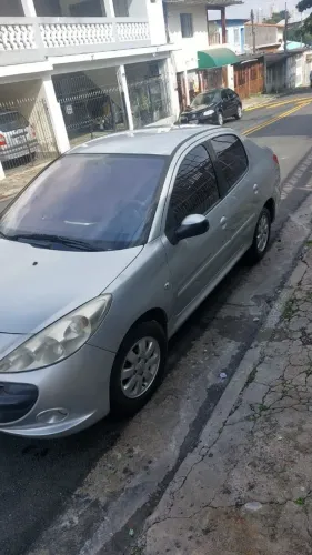 Peugeot 207 Sed. Passion XR Sport 1.4 Flex 8V 4P 2011