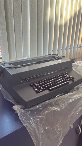 Maquina de Escrever Eletrônica