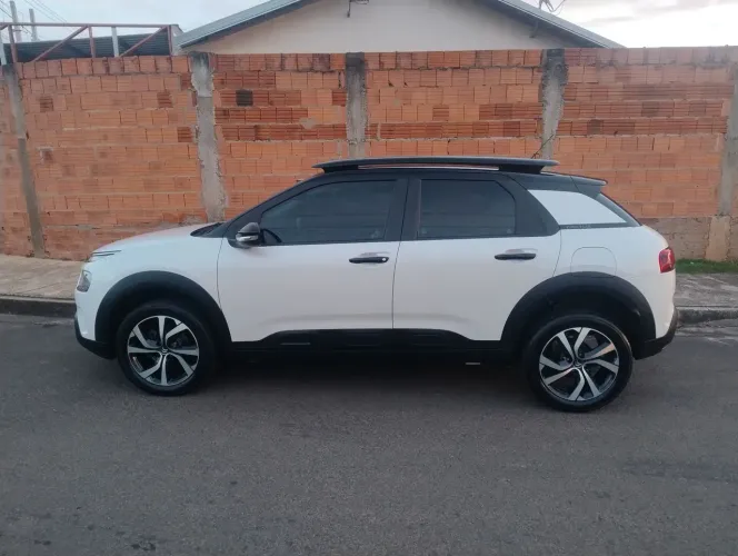 Citroen C4 Cactus Shine Pack 1.6 Turbo Flex Aut. 2019