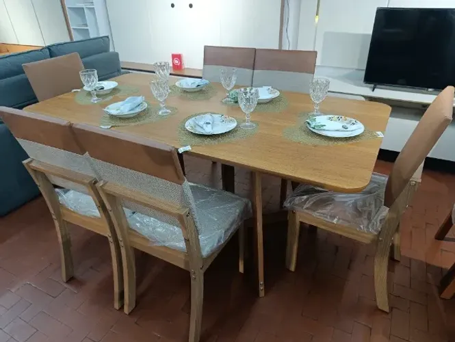Mesa de Jantar Caju (Base Madeira) + 06 Cadeiras.