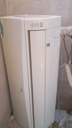 Vendo Evaporadora Com controle remoto!