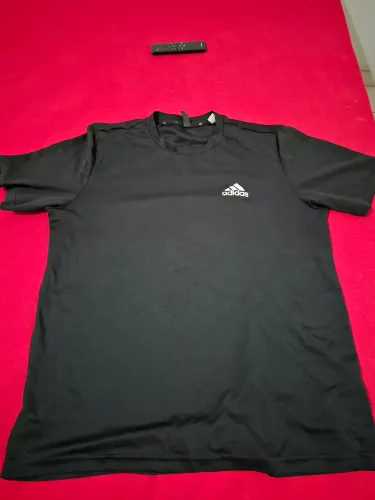 Camiseta Masculina adidas Manga Curta