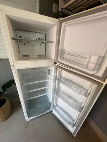 Geladeira Consul Frost Free Duplex 263 Litros - Funcionando Perfeitamente